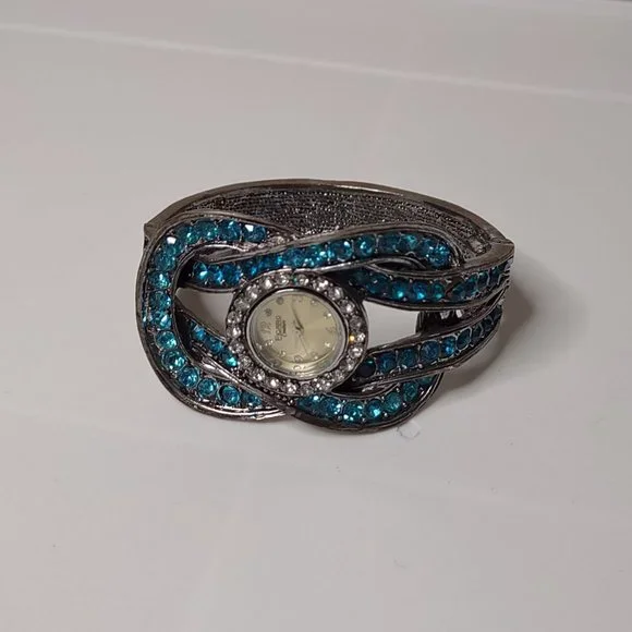 Analog Figaro Watch With Blue Plastic Stones - Picture 2 of 11